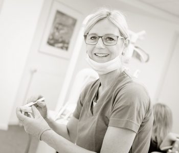 Tandarts assistente Martijn De Boer Martijn De Boer aan het werk bij Tandartspraktijk Brunssum - EMMA tandartsen